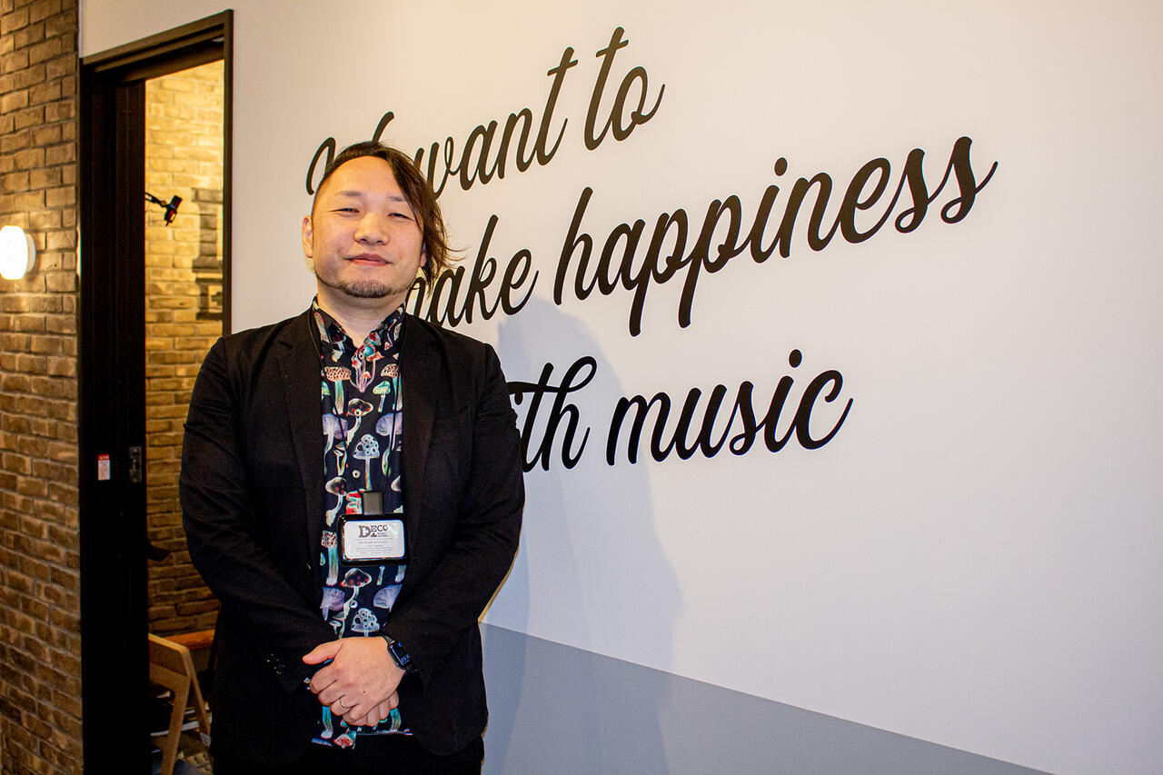 独自の経営メソッドで多店舗展開！地域で1番のスクールを目指す『DECO MUSIC SCHOOL』、競合校との差別化ポイントは？